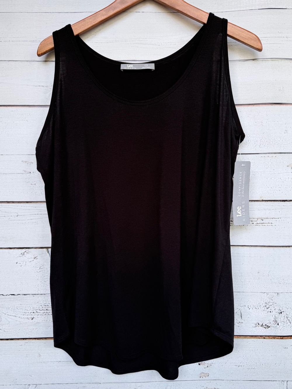 Riders by Lee Sleeveless Scoop Neck Tank Top Bundle Lot of 2 Size Large